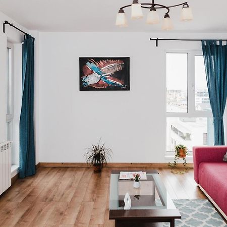 City View Apartment With Free Parking Cluj-Napoca Ngoại thất bức ảnh