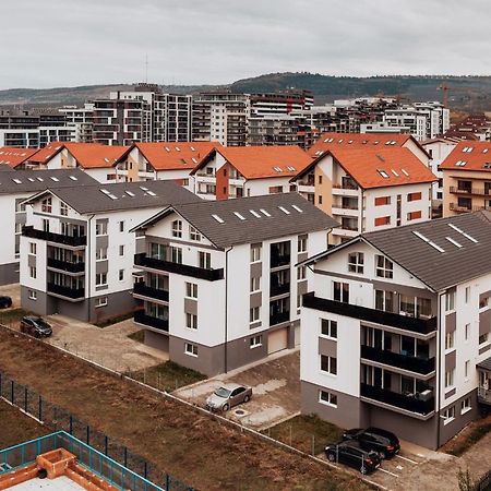 City View Apartment With Free Parking Cluj-Napoca Ngoại thất bức ảnh