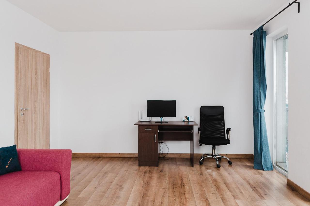 City View Apartment With Free Parking Cluj-Napoca Ngoại thất bức ảnh