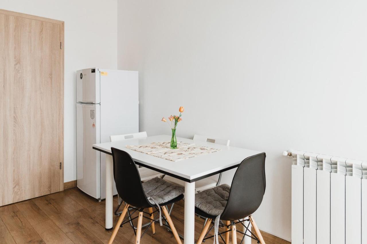 City View Apartment With Free Parking Cluj-Napoca Ngoại thất bức ảnh